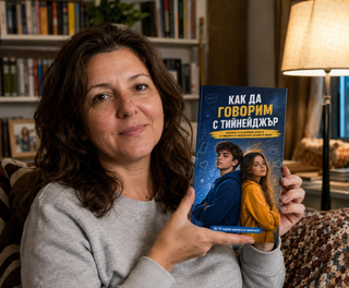 teen_parent_reading.png